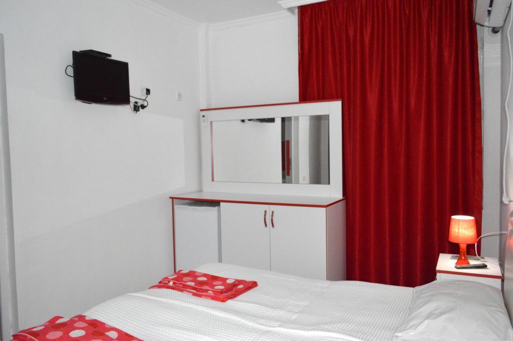 Theodora Hotel Ureki Luaran gambar